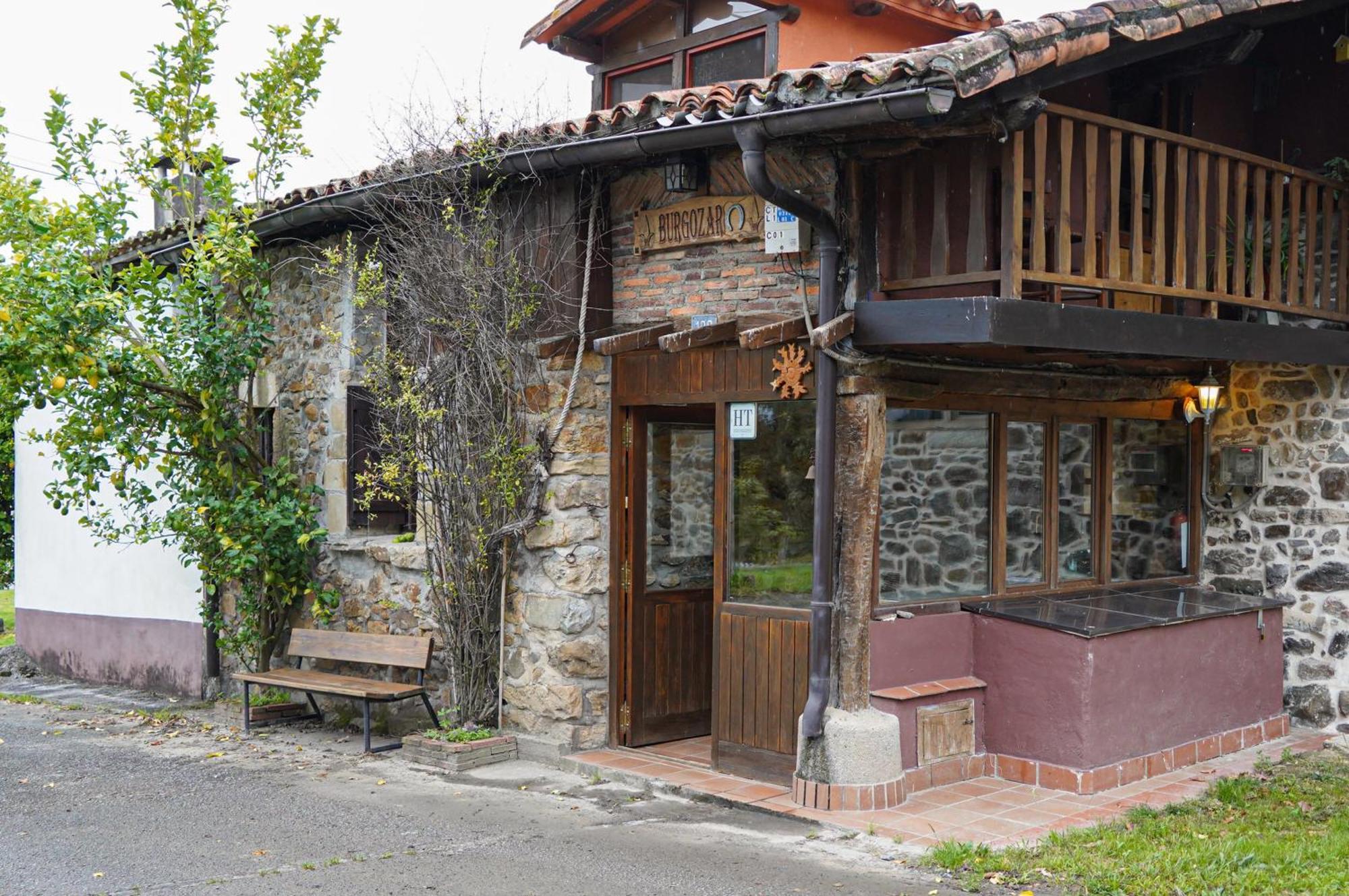 Descanso En Burgozarre 蒙希亚 外观 照片